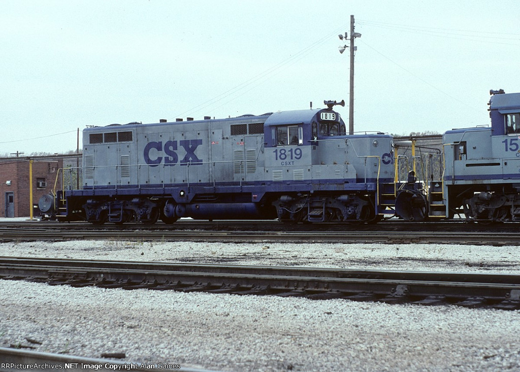 CSX 1819